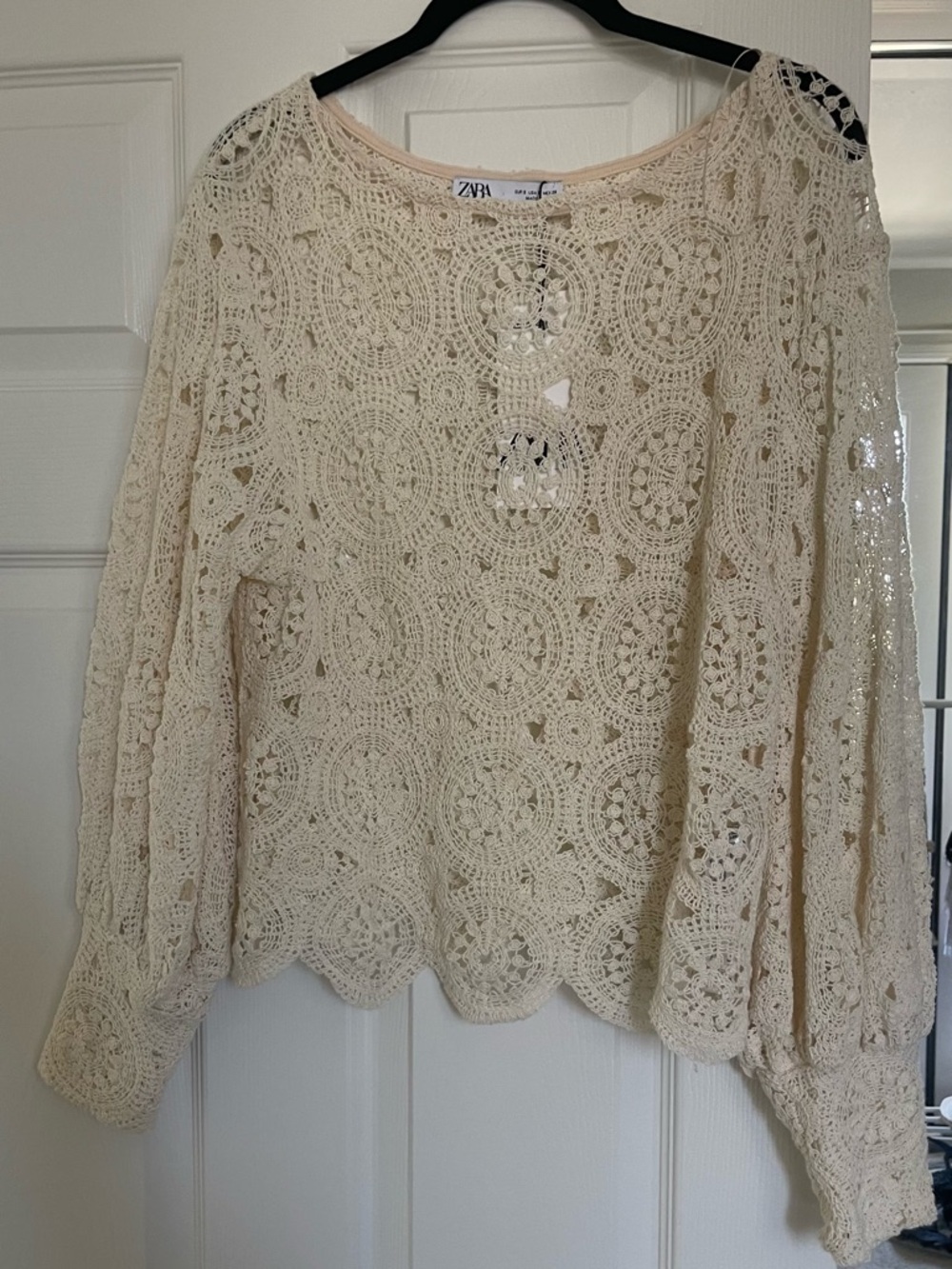 Zara Cream Crochet Circle-Pattern Pullover